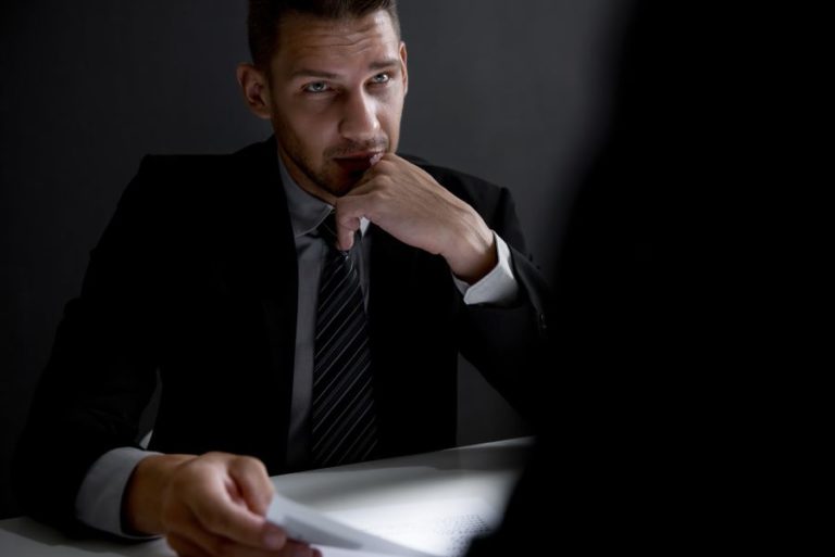 Forensic psychologist working on a criminal case