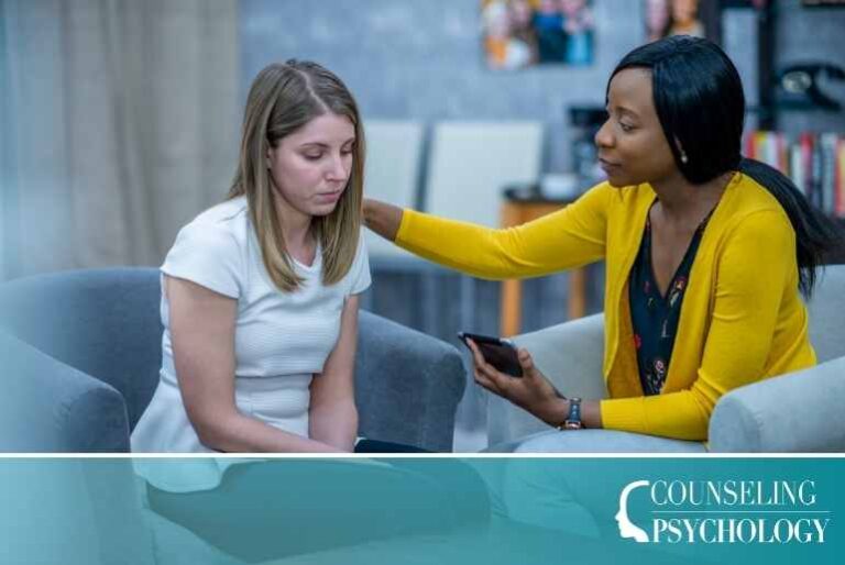 A substance abuse counselor works with a patient who suspects they might need help with a problem.
