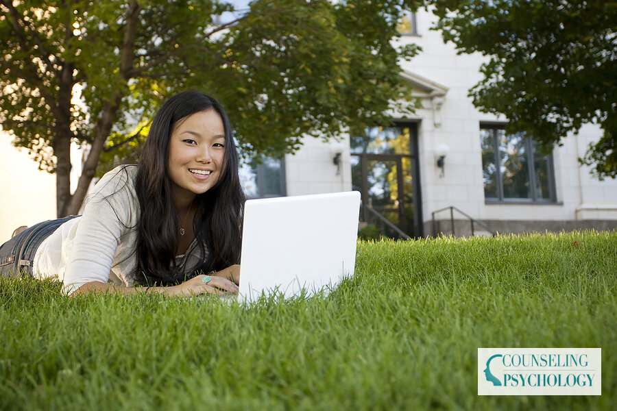 7 Mistakes to Avoid in an Online Master’s in Counseling