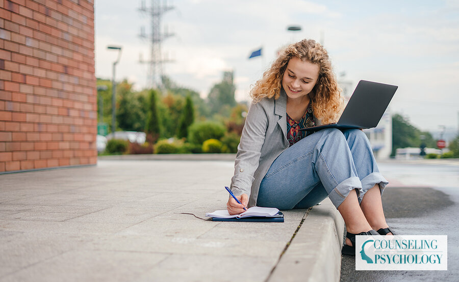 Online Graduate Certificates in Clinical Psychology | 2026 Guide